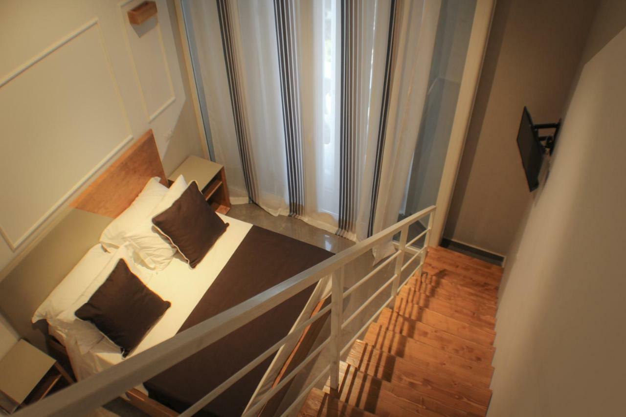 Be Italian Flat Piazza Bovio 22 Hotell Neapel Exteriör bild