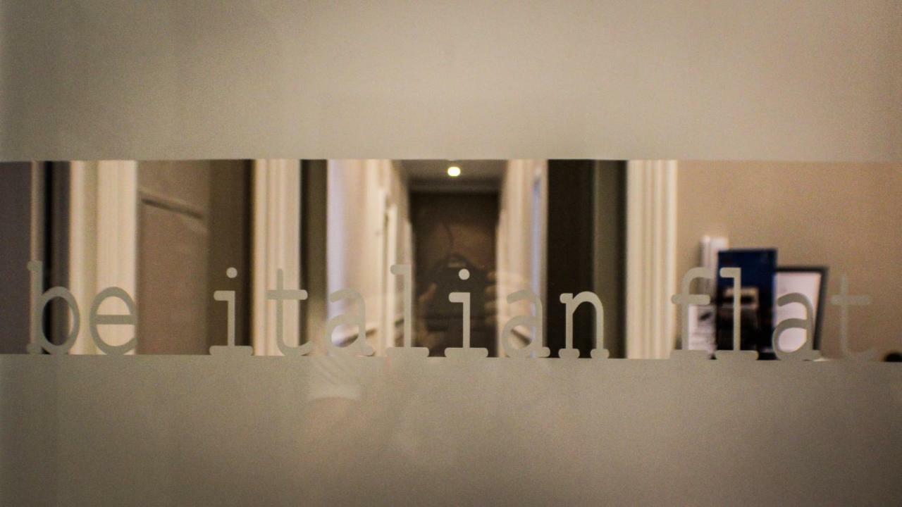 Be Italian Flat Piazza Bovio 22 Hotell Neapel Exteriör bild