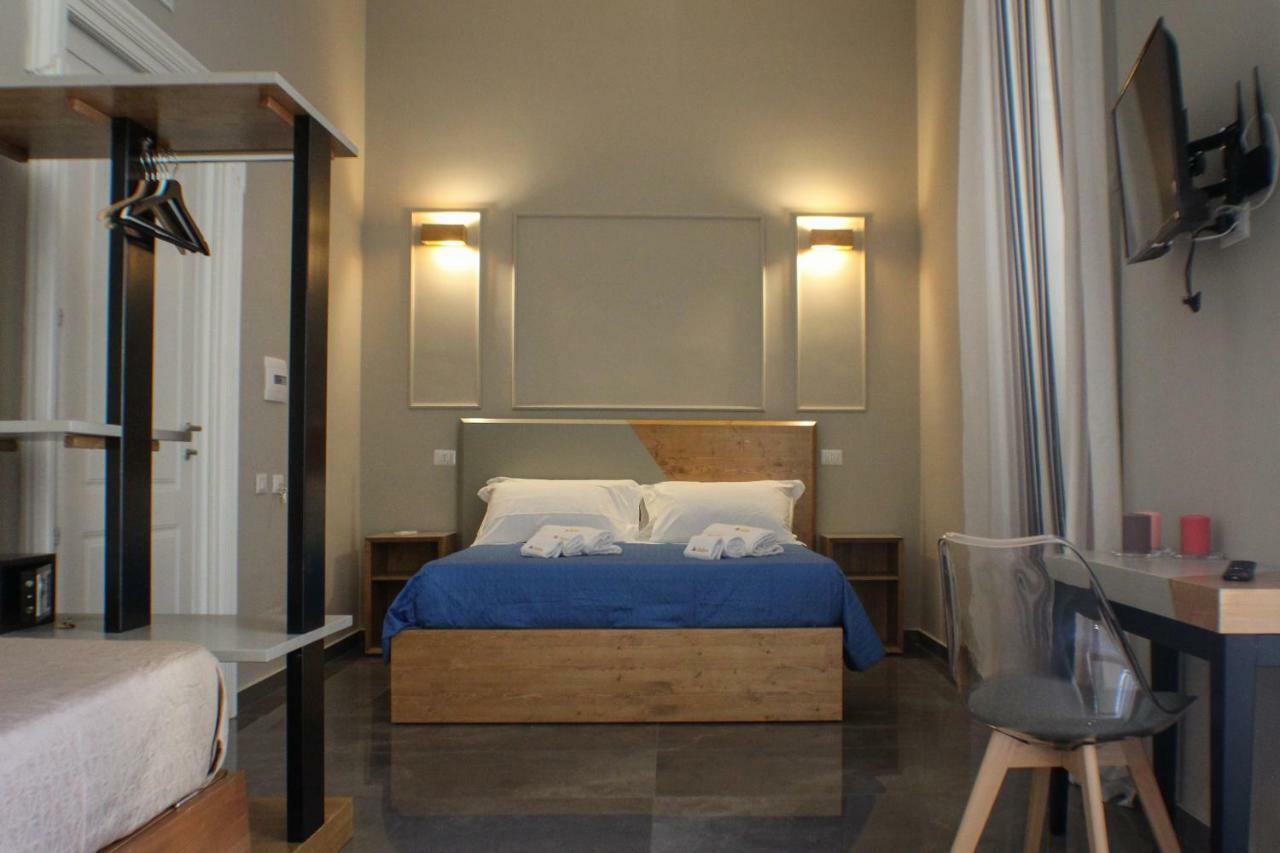 Be Italian Flat Piazza Bovio 22 Hotell Neapel Exteriör bild
